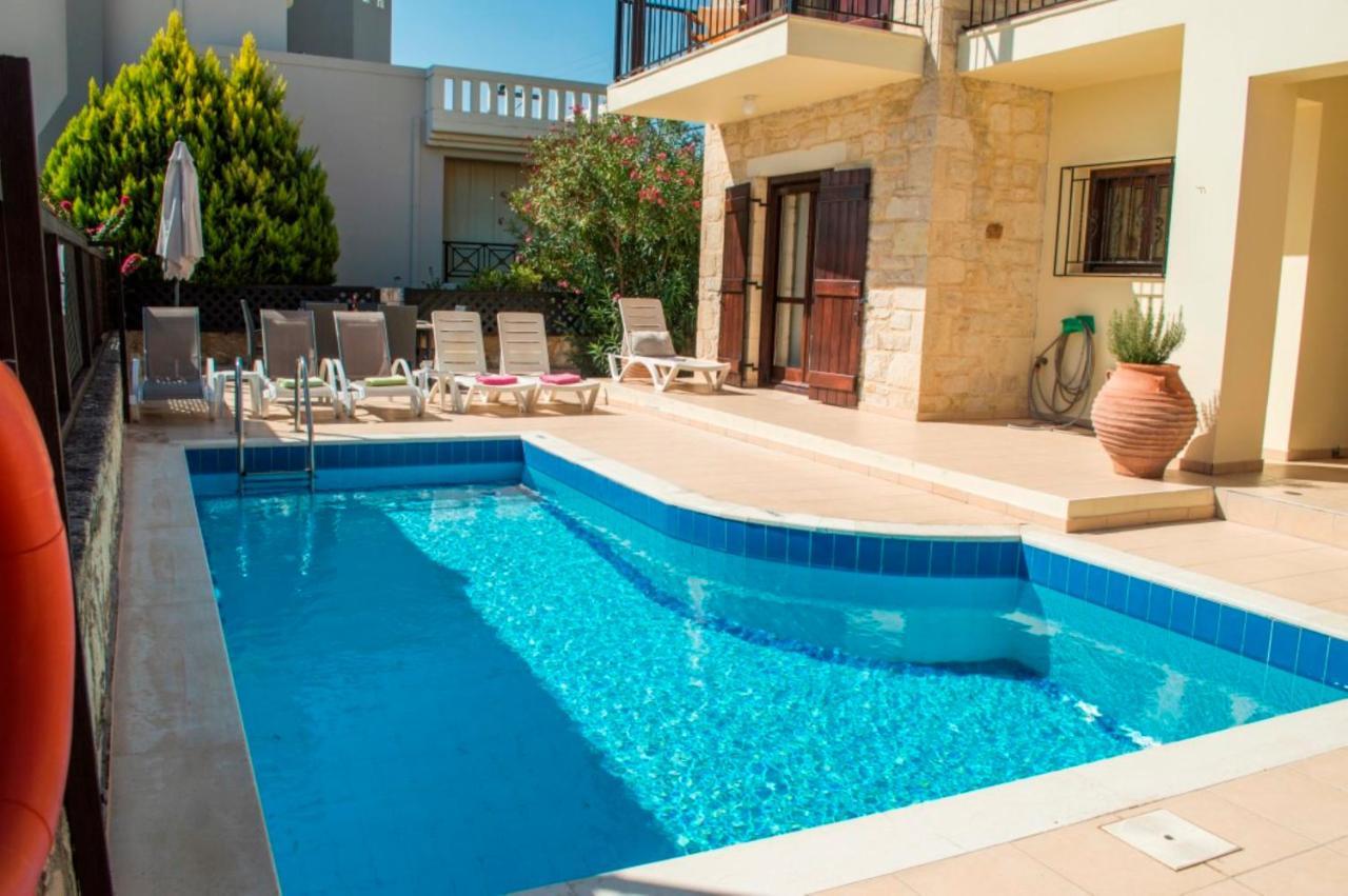 Villa Darmarohori Homeleader Exterior photo