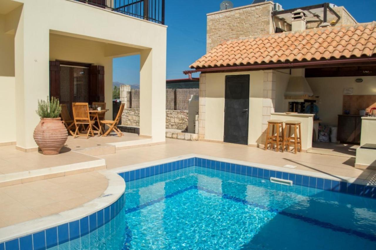 Villa Darmarohori Homeleader Exterior photo